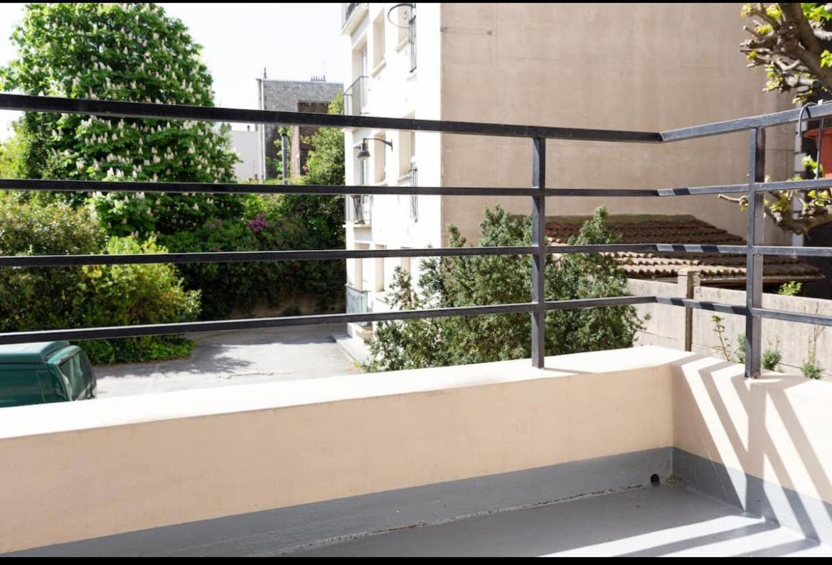 Superbe Studio Apartment A 2Mn De Paris Жантили Екстериор снимка